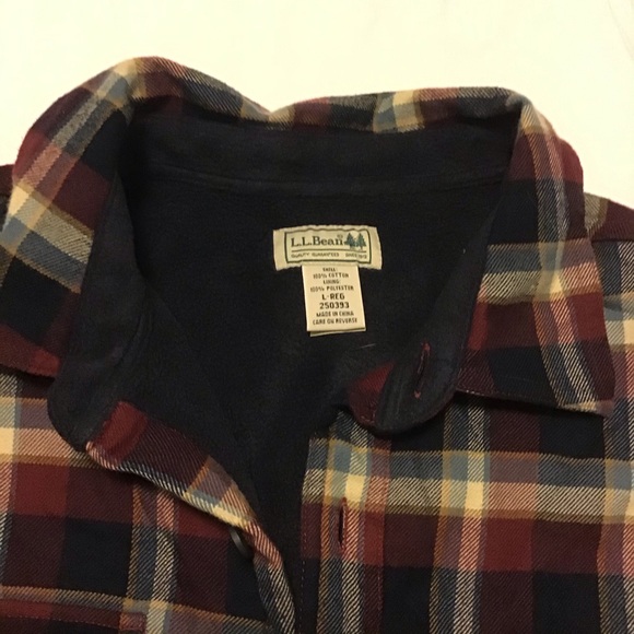 L.L. Bean fleece Lined Flannel Teddy Flannel - Picture 4 of 8